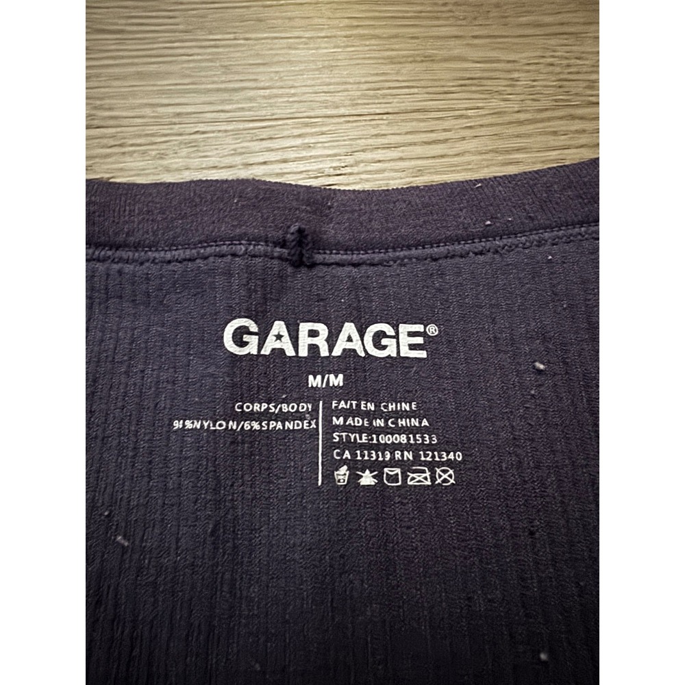 Garage Ribbed Seamless Crop Top V-Neck Short Sleeve Blue Medium Women's Tank - Picture 2 of 3